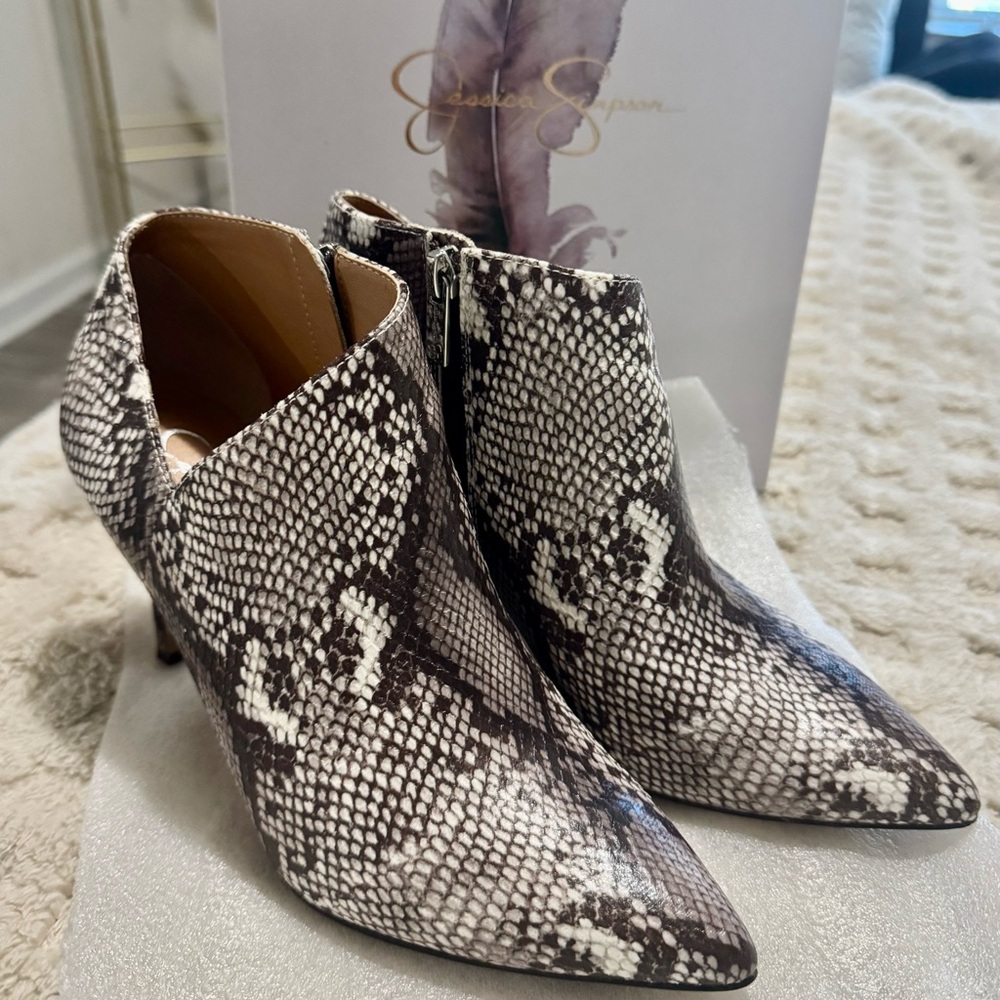 Jessica Simpson Snakeskin Pattern Ankle Booties